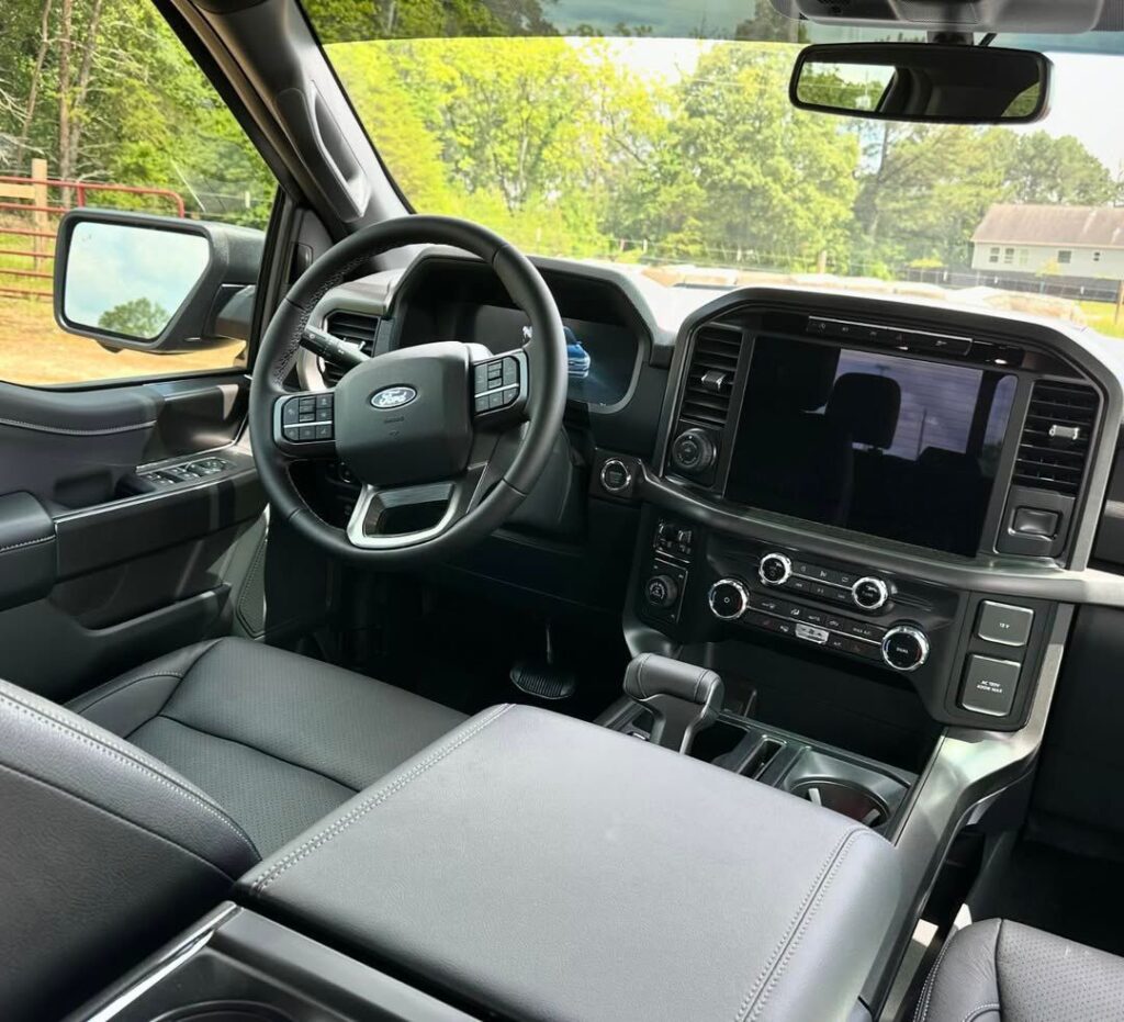 Ford F-150 (14th Generation)