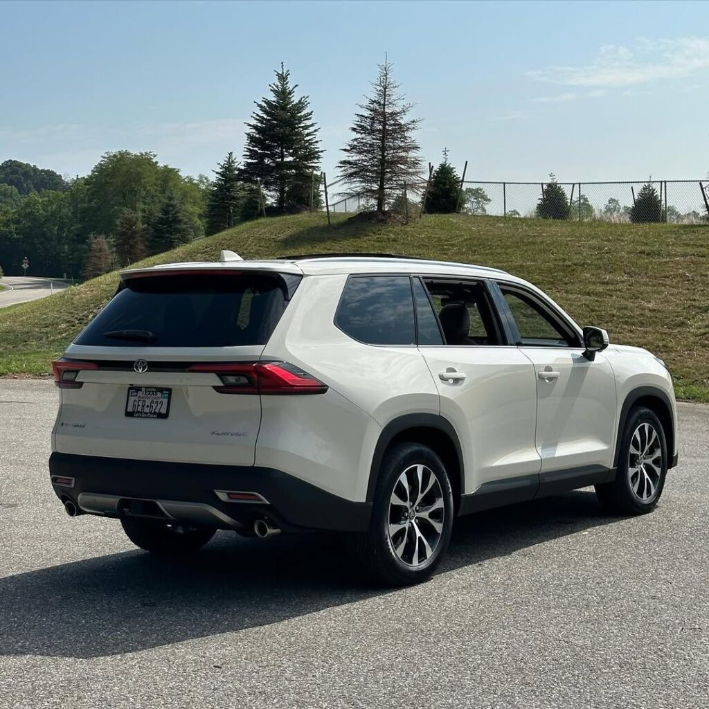 2024 Toyota Grand Highlander Hybrid Limited MAX