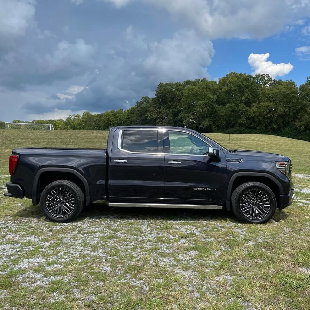 GMC SIERRA Denali