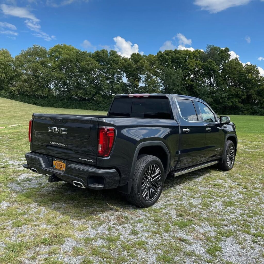 GMC SIERRA Denali