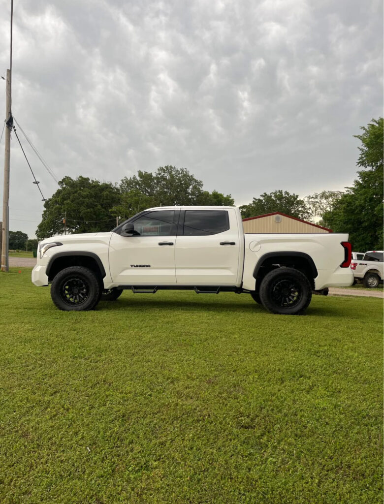 Tundra CrewMax